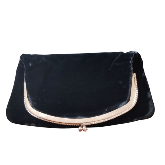 Velvet  Snap Closure Clutch Black - Picture 1 of 11